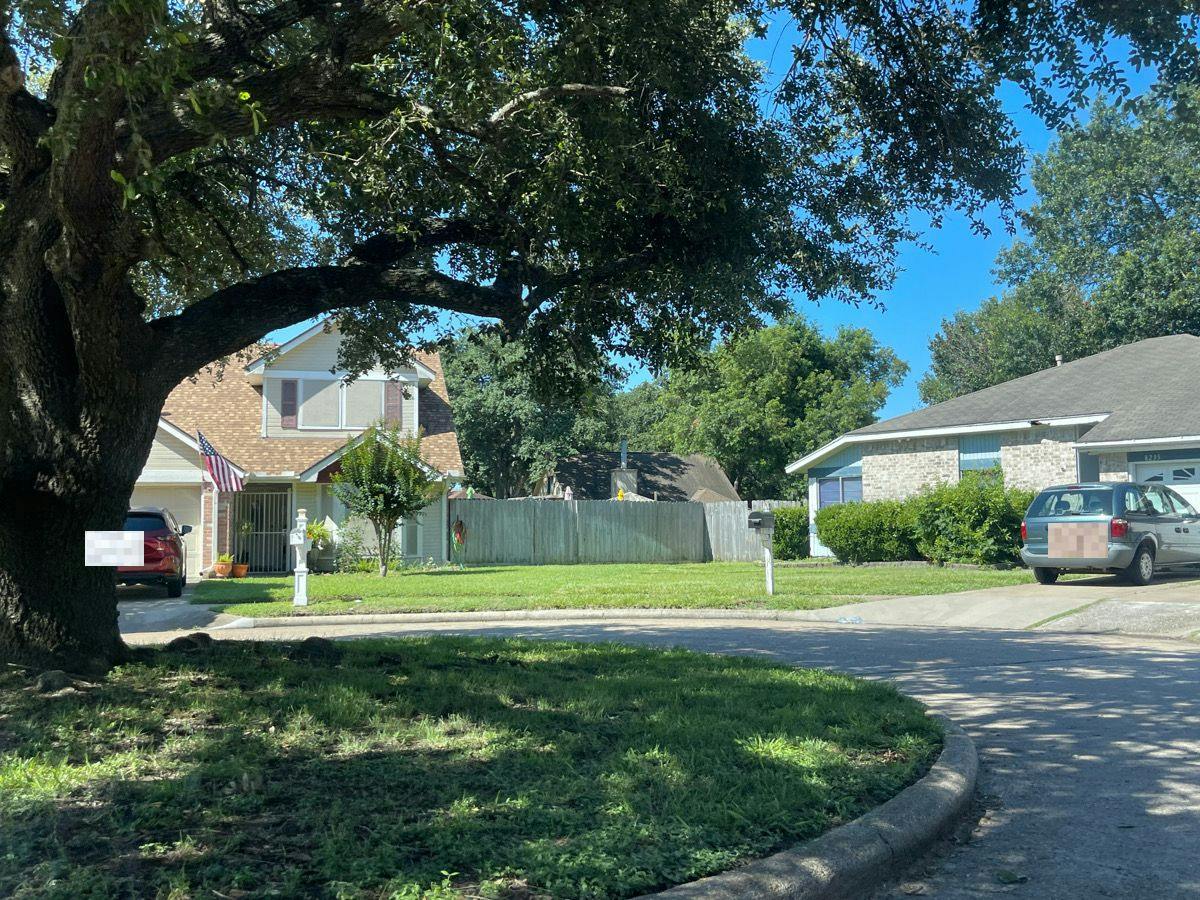 Winding Meadow Ct, Houston, TX 77040