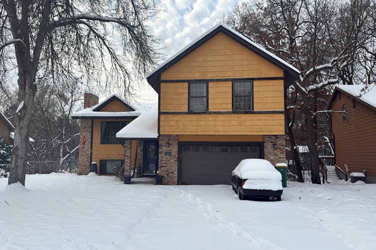 218 Woodridge Dr Vadnais Heights, MN 55127, Ramsey County