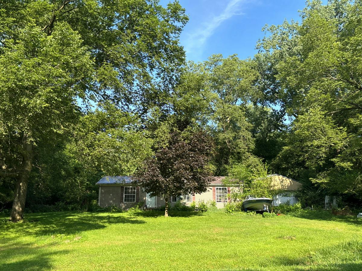 Gregg Blvd, Momence, IL 60954