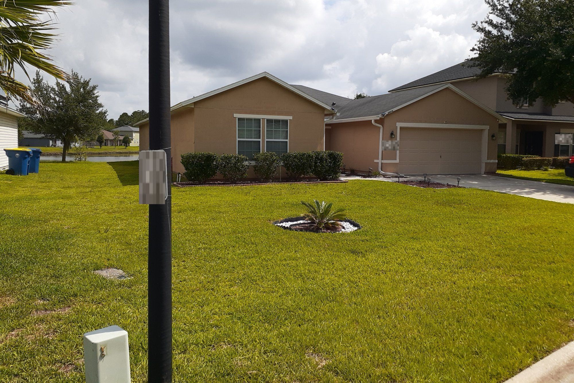 2419 Eisner Dr photo 10