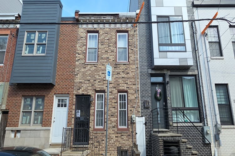 521 Hoffman St Philadelphia, PA 19148, Philadelphia County