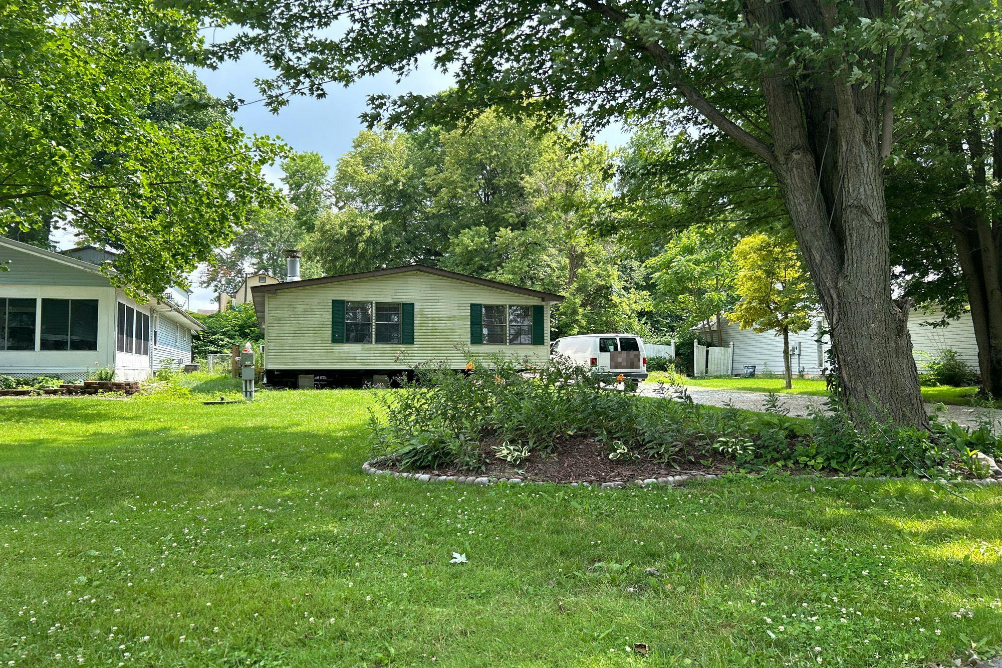 Harrold Pl, Churubusco, IN 46723