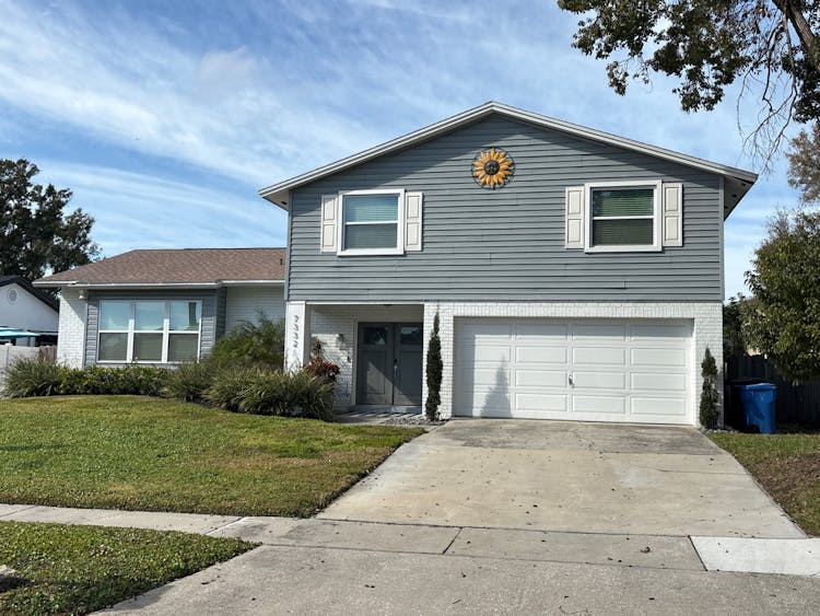 7332 Sunshine Cir Tampa, FL 33634, Hillsborough County