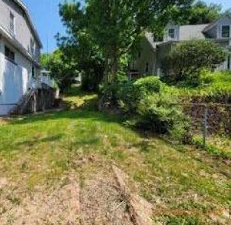 1208-beech-ave-charleston-wv-25302-usa