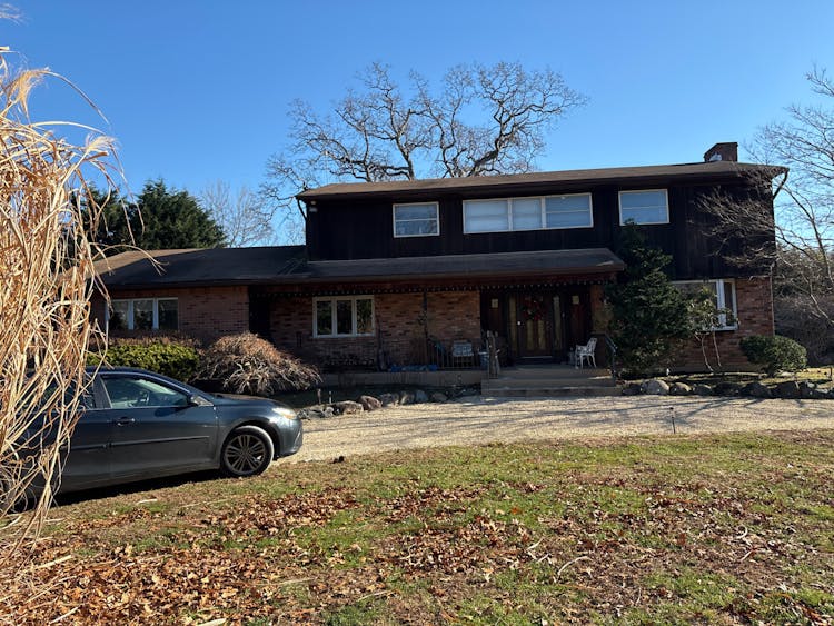 9 Beach Plum Lane Saint James, NY 11780, Suffolk County