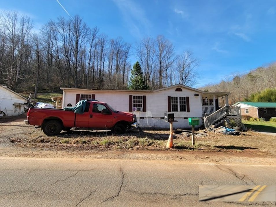 4801 Big Tyler Road Cross Lanes, WV 25313, Kanawha County