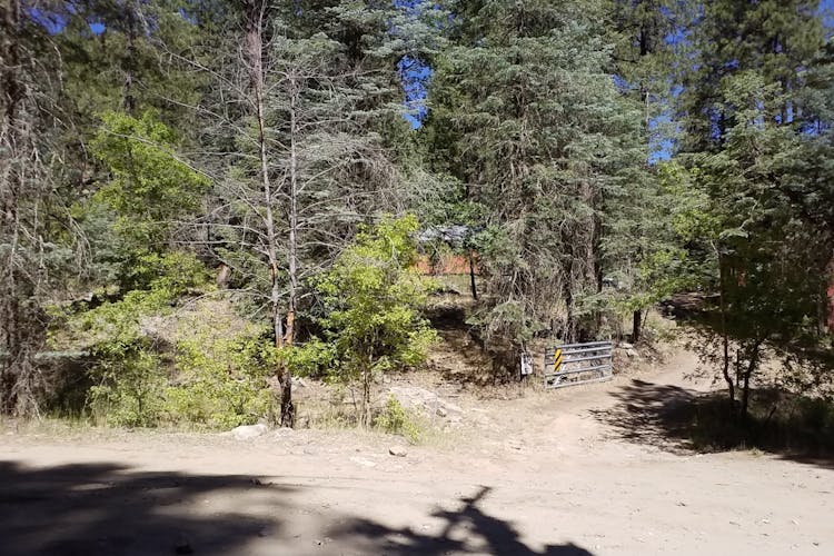 3520 E Walker Rd, Groom Creek, AZ, 86303, USA