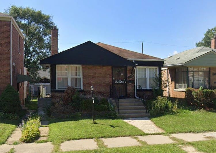 9746 S Dobson Chicago, IL 60628, Cook County