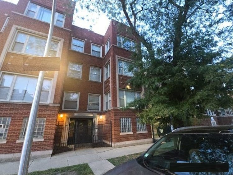 1942 E 72nd Pl Unit 2a Chicago, IL 60649, Cook County