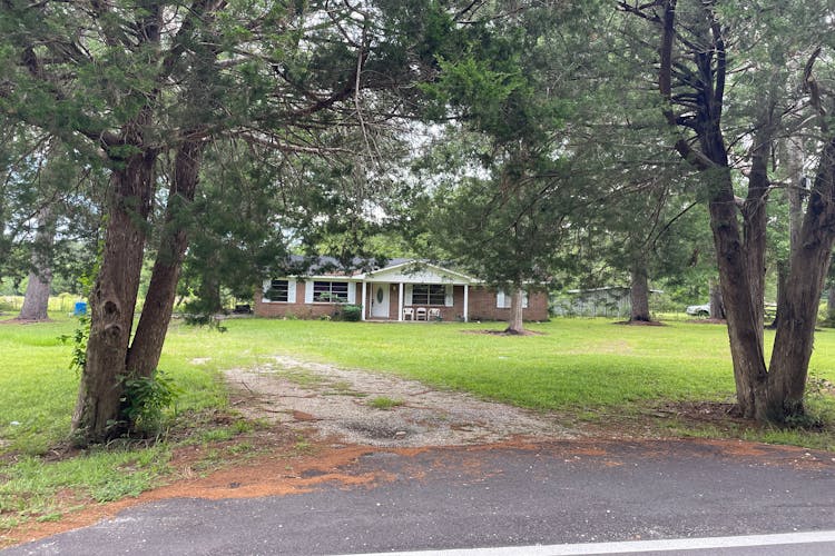 8218 Highway 43 N Poplarville, MS 39470, Pearl River County