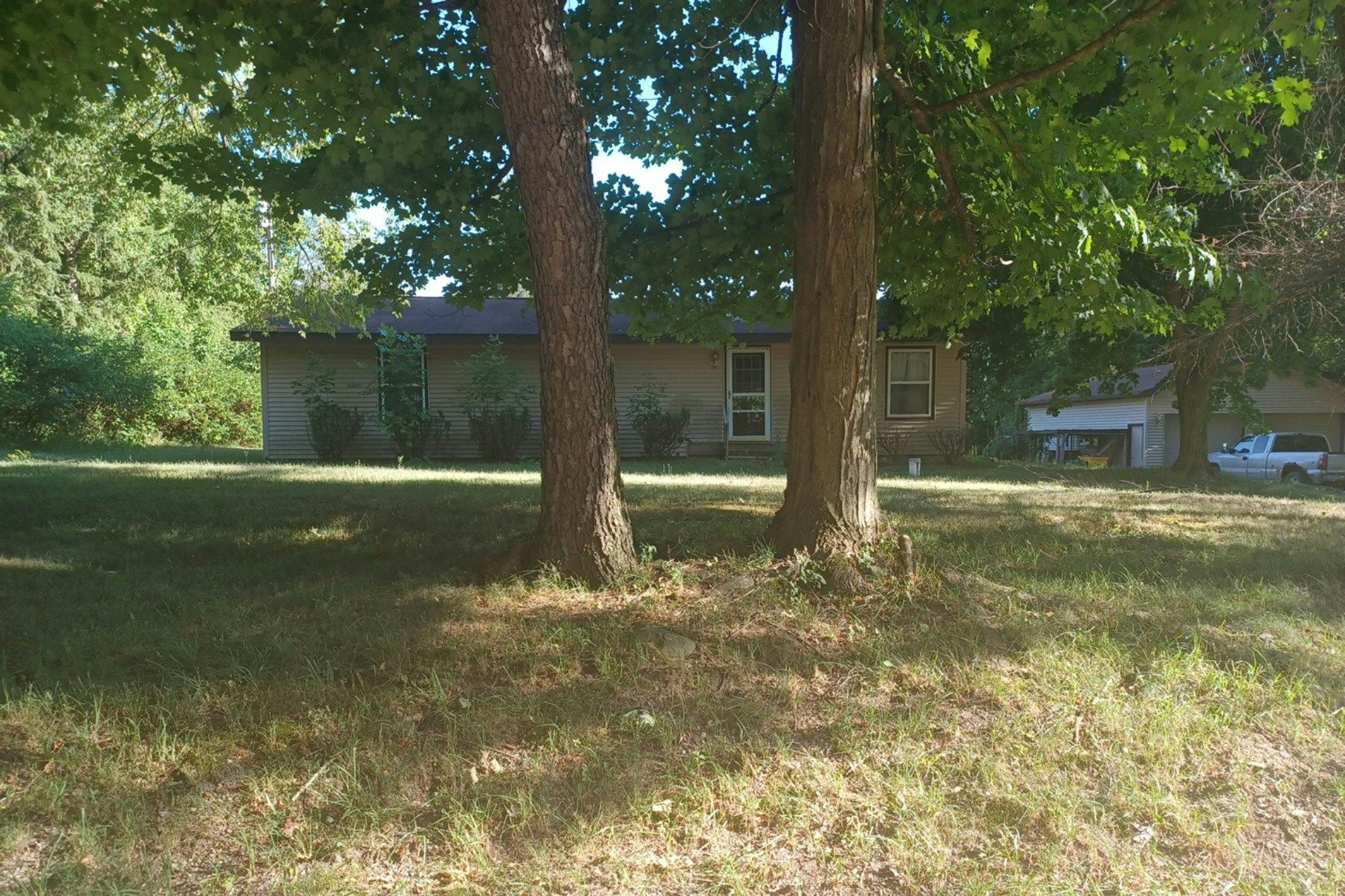 Hendrie Rd, Metamora, MI 48455