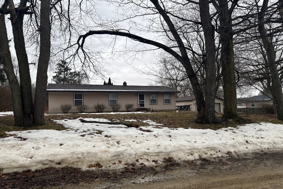 1600 Hendrie Rd Metamora, MI 48455, Lapeer County
