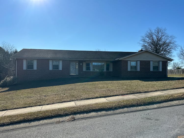 3765 Compton Ln York, PA 17402, York County