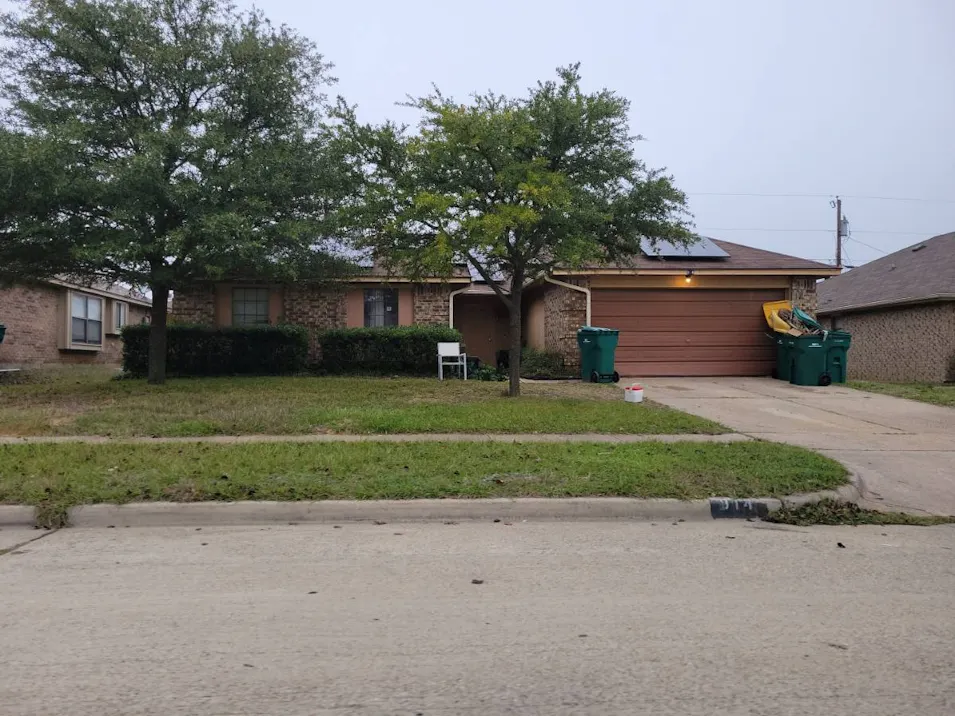 914 Larue Dr Cedar Hill, TX 75104, Dallas County