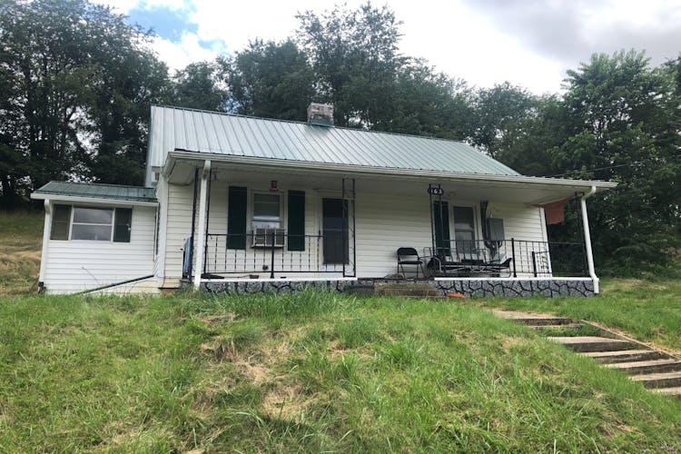 163 Hilton Ln Rural Retreat, VA 24368, Wythe County