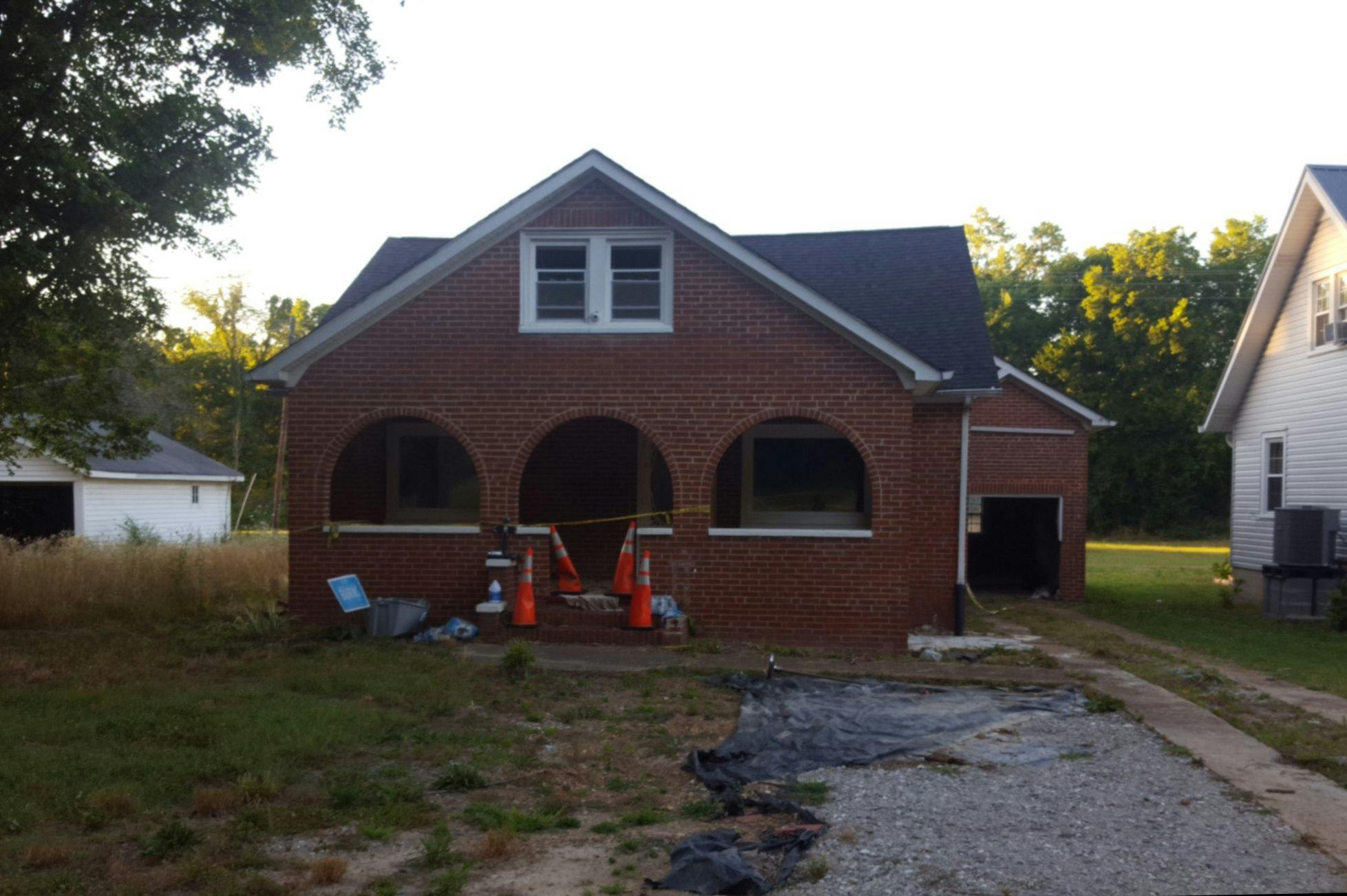 413 E Main St, Waverly, TN, 37185, USA