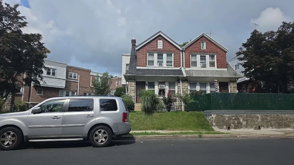 910 Cobbs Creek Par Yeadon, PA 19050, Delaware County