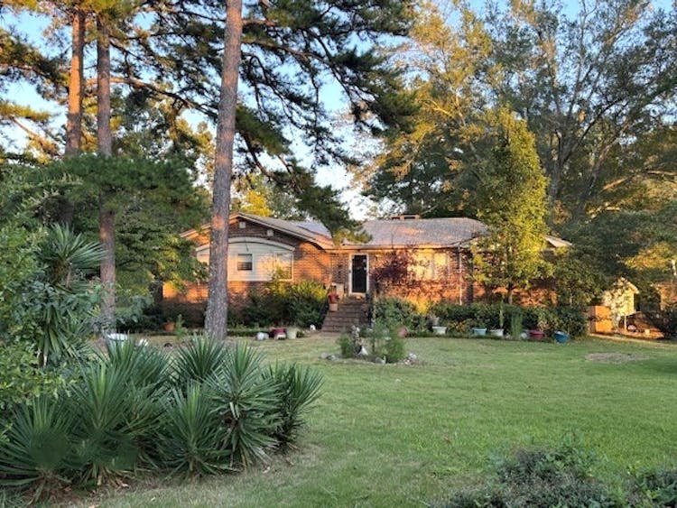 1925 3rd Pl NE Center Point, AL 35215, Jefferson County