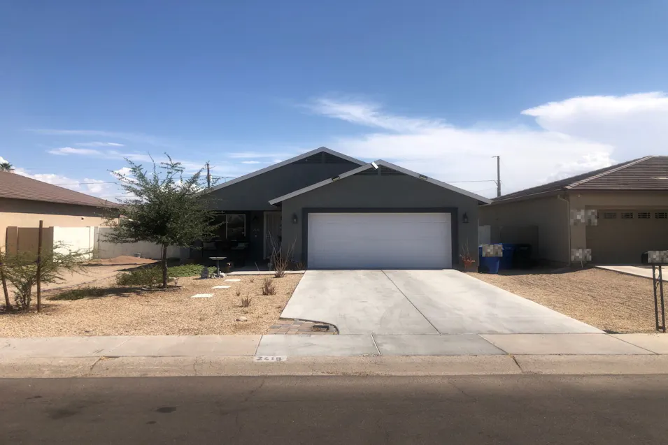 2419 E Tamarisk Avenue Phoenix, AZ 85040, Maricopa County