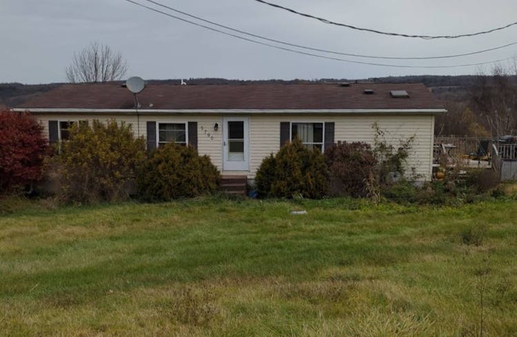 5790 West Road Munnsville, NY 13409, Madison County