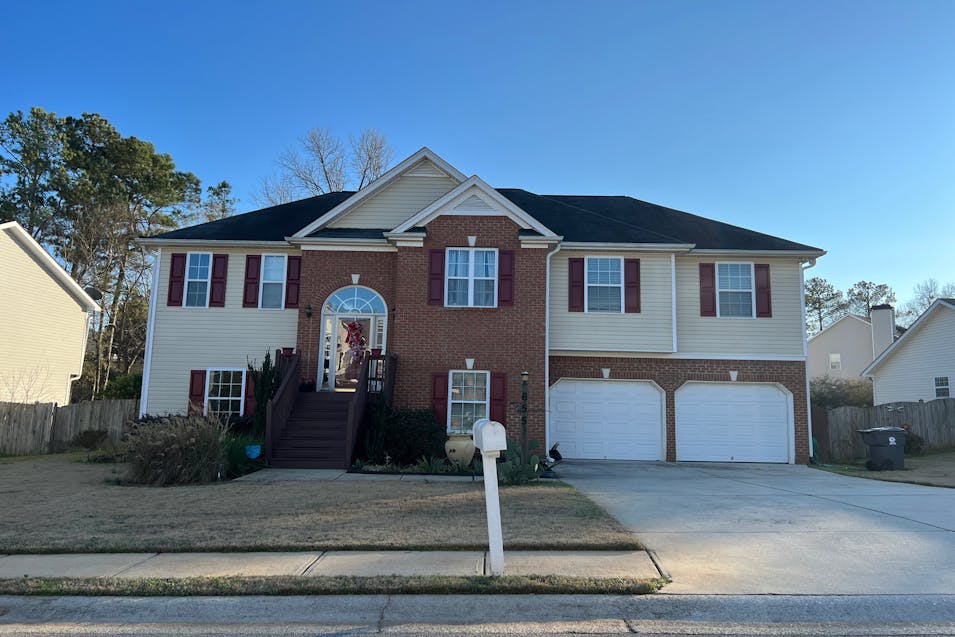 655 Nine Oaks Cir Villa Rica, GA 30180, Carroll County