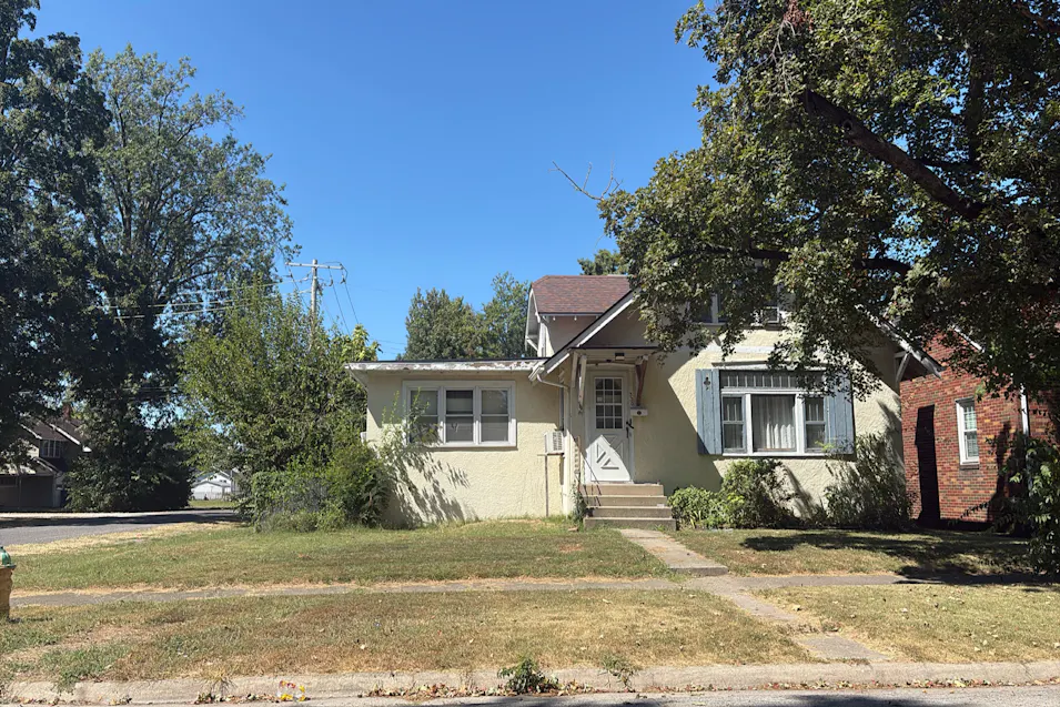 330 S. Perrine, Centralia, Il 62801 Centralia, IL 62801, Marion County