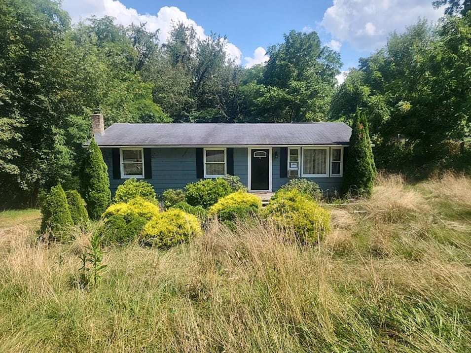 221 Old Orchard Way Johnstown, PA 15905, Cambria County