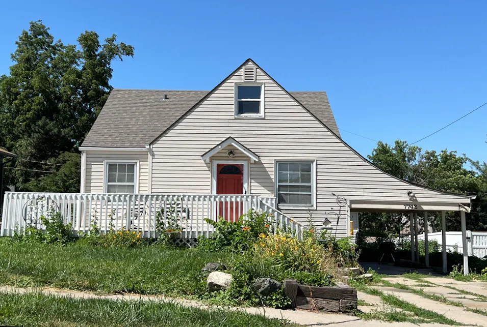 7742 State Street Ralston, NE 68127, Douglas County