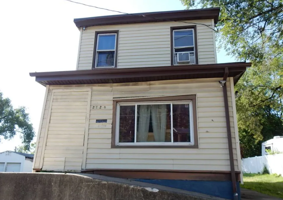 2728 River Avenue Camden, NJ 08105, Camden County