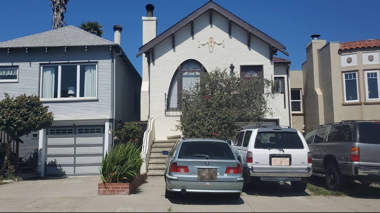 8 Otsego Ave San Francisco, CA 94112, San Francisco County