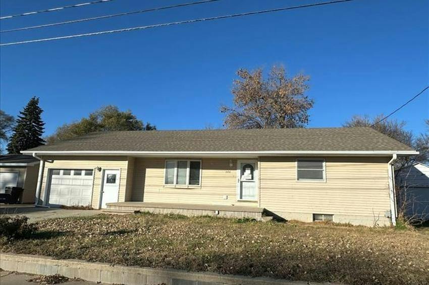 B St, Broken Bow, NE 68822