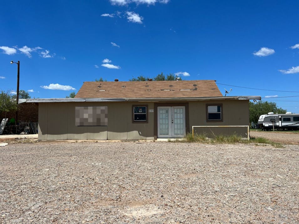 249 N Ih 35 Cotulla, TX 78014, La Salle County