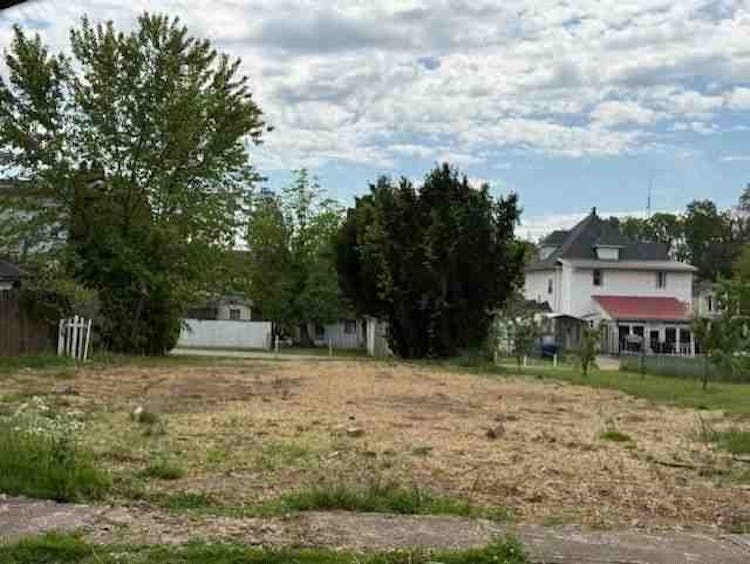 1504 Avery St Parkersburg, WV 26101, Wood County