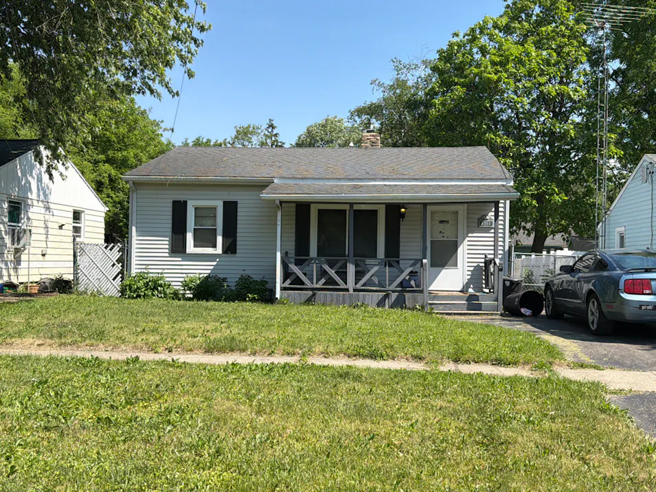 1391 Jolson Ave Burton, MI 48529, Genesee County