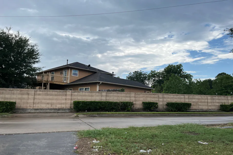 307 San Julio Drive Houston, TX 77091, Harris County