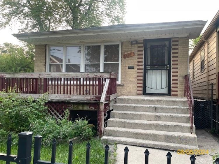 6831 S Winchester Ave Chicago, IL 60636, Cook County