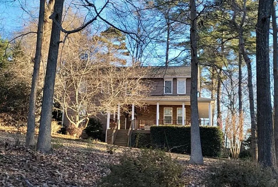 300 Robinson Road Mooresville, NC 28117, Iredell County