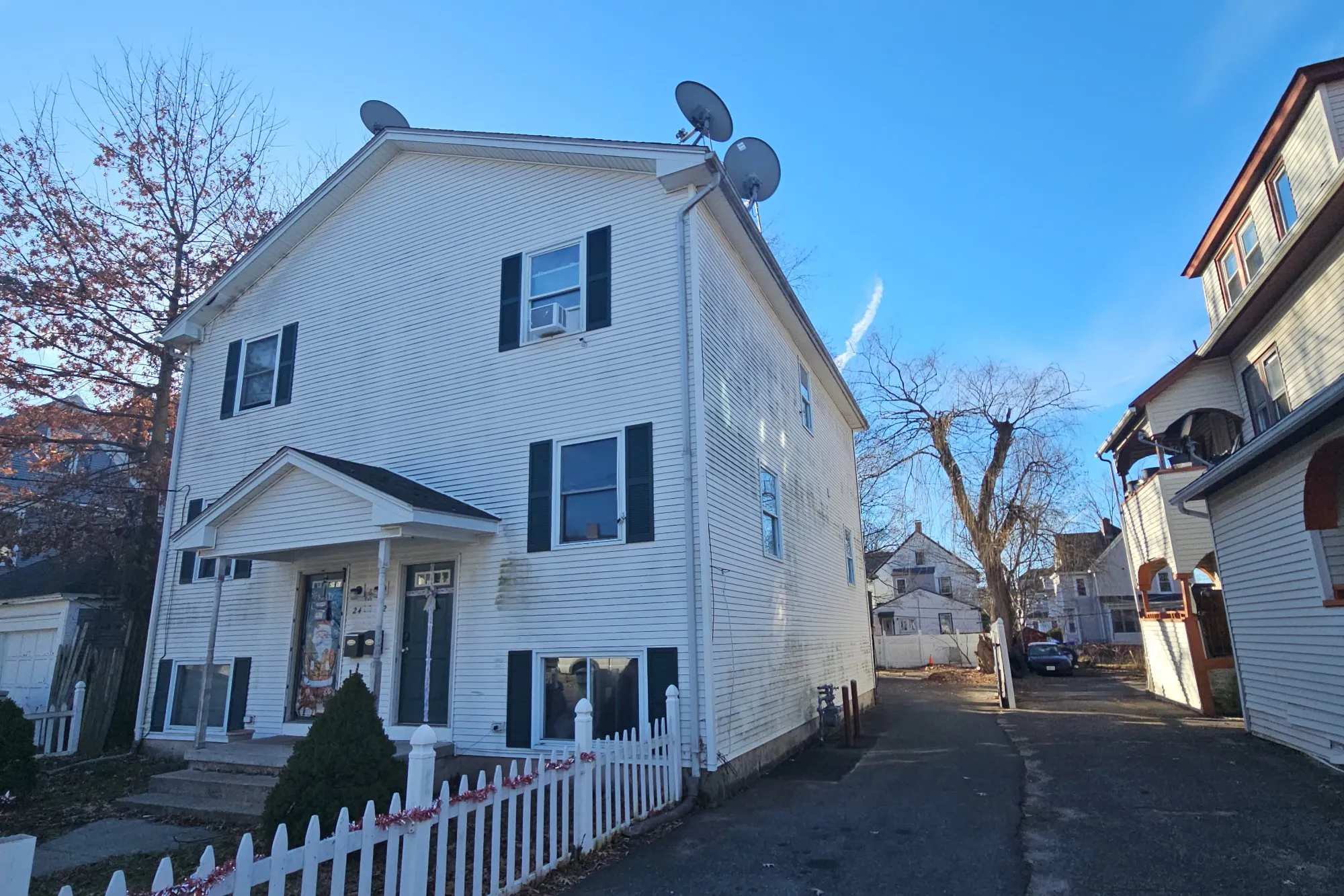 Sorrento St, Springfield, MA 01108 #1