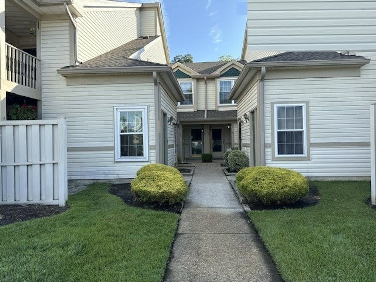 265 Steeplechase Ct Woodbury, NJ 08096, Gloucester County