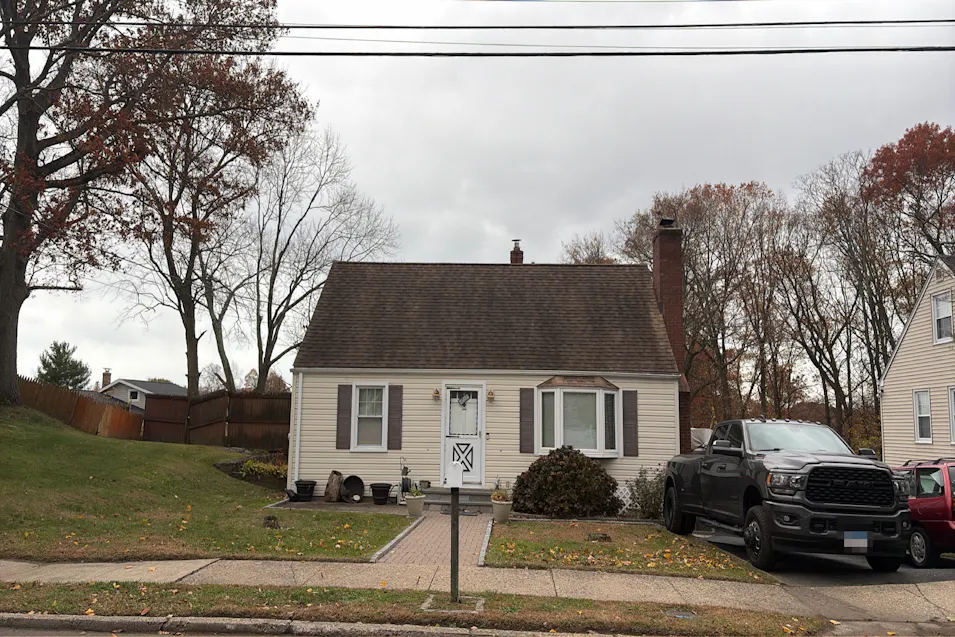 41 Memory Lane Bridgeport, CT 06606, Fairfield County