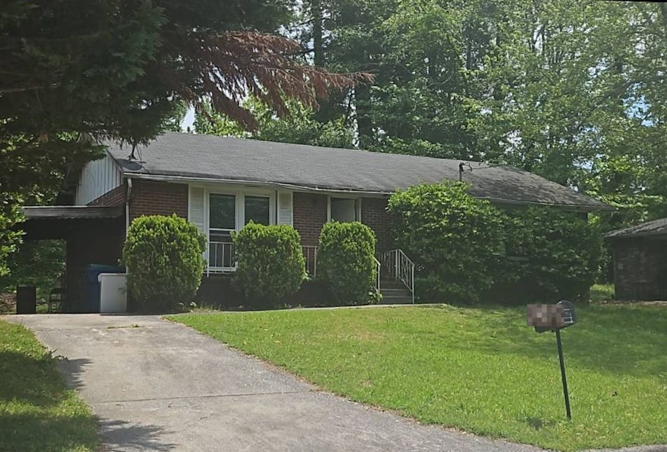 2910 Carriage Ln College Par, GA 30349, Fulton County