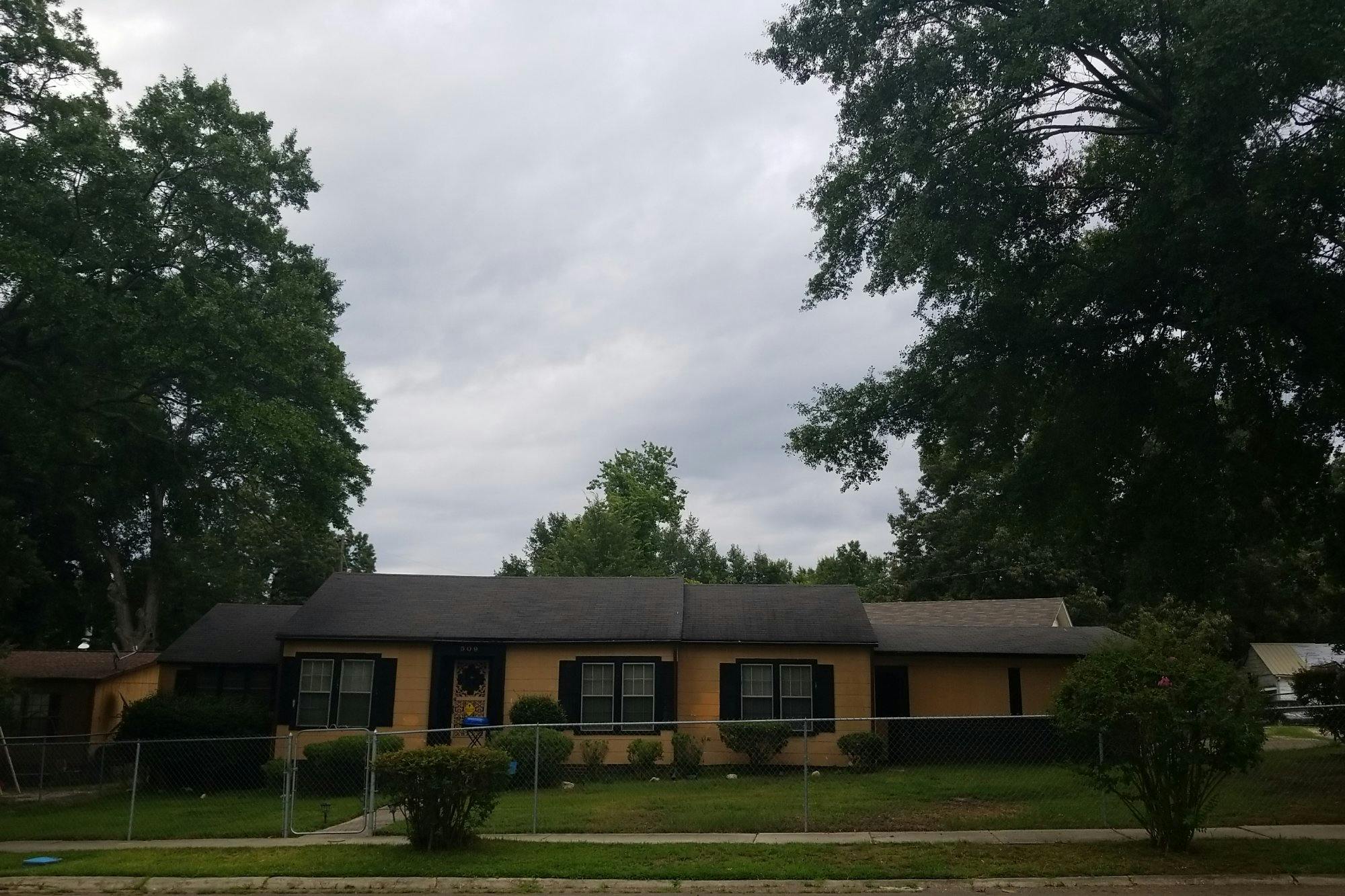 Parkway Dr, El Dorado, AR 71730