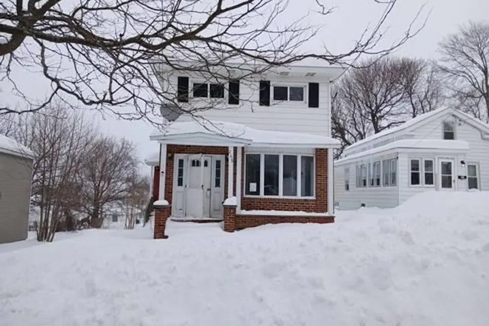 265 W 8th Street Oswego, NY 13126, Oswego County