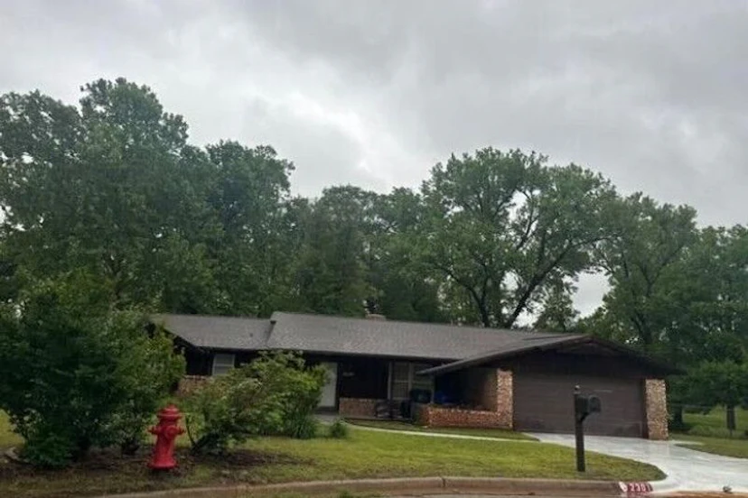 2301 Rockwood Lane