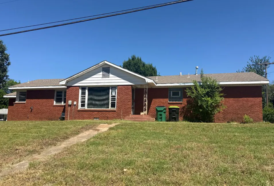 420 N 4th Ave Purcell, OK 73080, McClain County