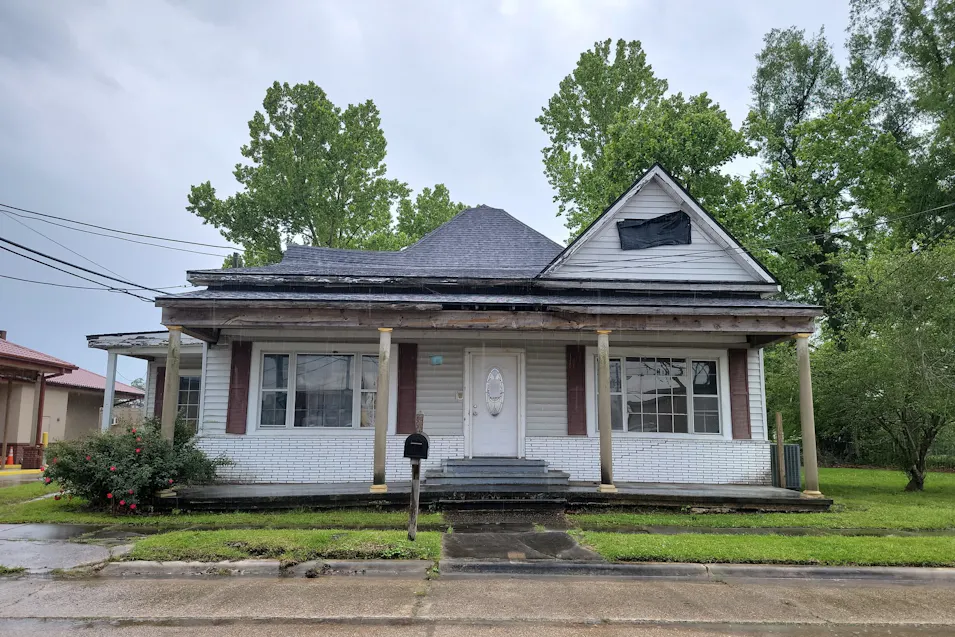 101 West Center Street Dequincy, LA 70633, Calcasieu County