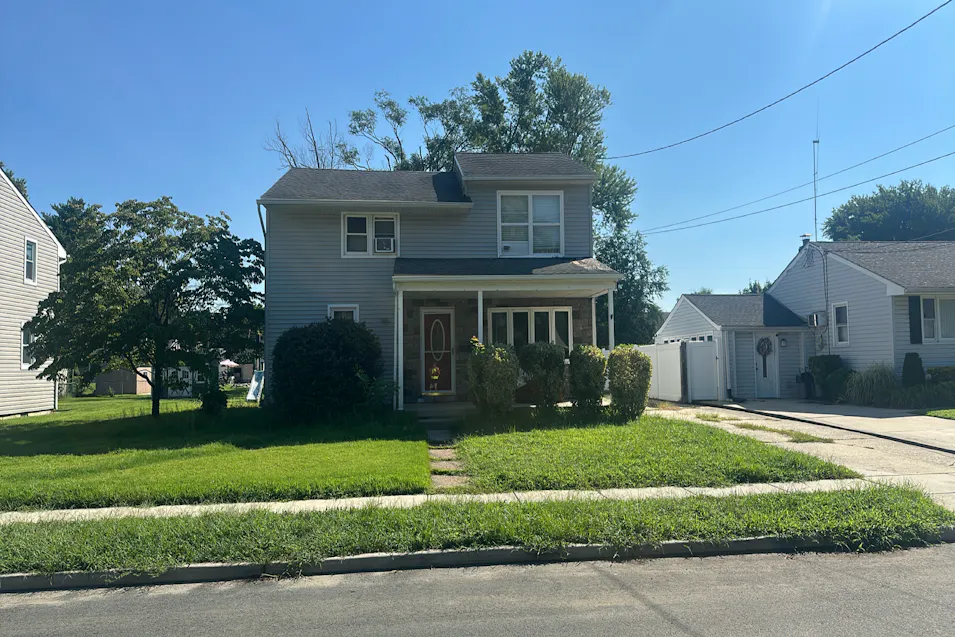443 N Coles Ave Maple Shade, NJ 08052, Burlington County