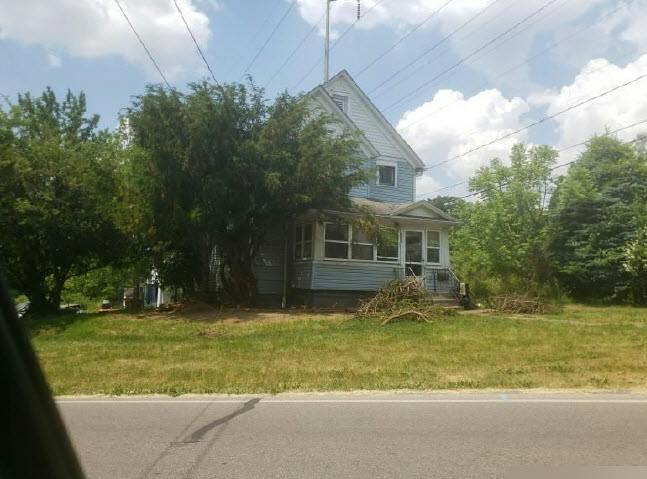 Hillsdale Ave, Barberton, OH 44203