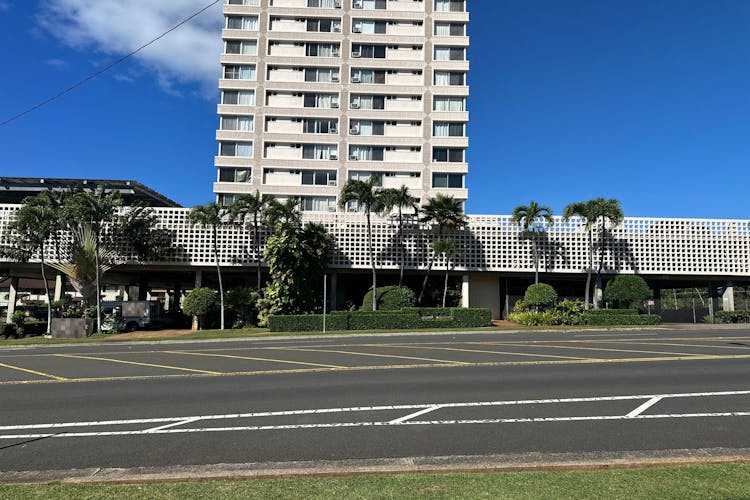 98-288 Kaonohi St 1104 Aiea, HI 96701, Honolulu County