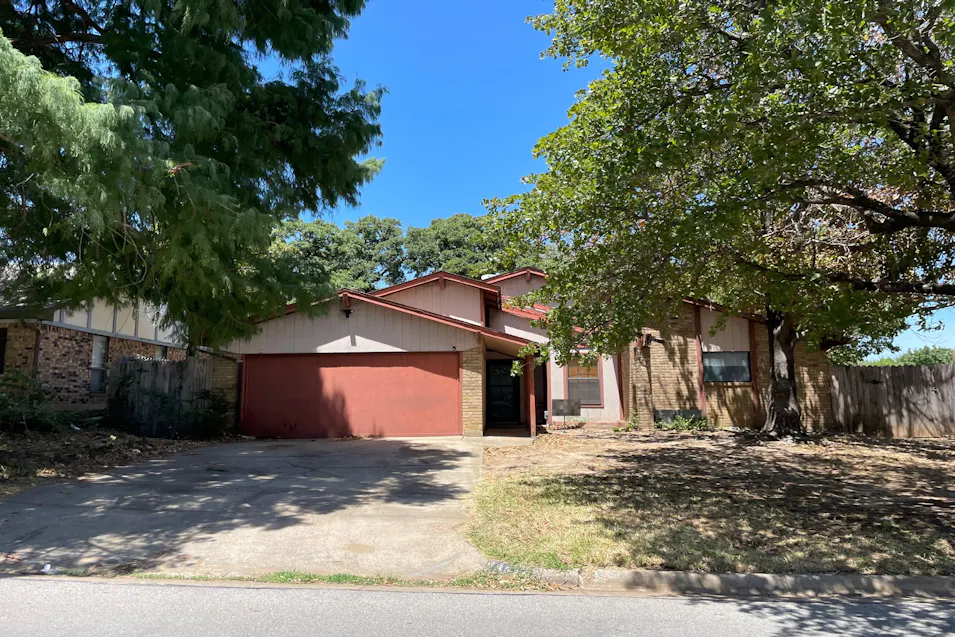 3811 Melstone Dr Arlington, TX 76016, Tarrant County